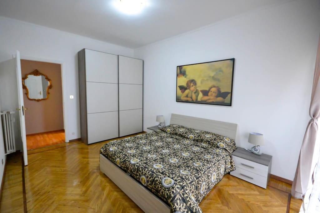Casa Monte Cucco Turin Extérieur photo